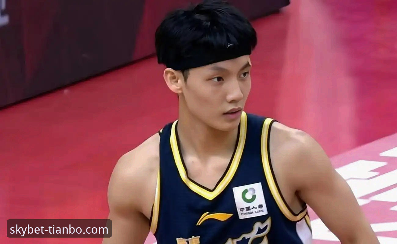 广东逆转宁波vs球员暴走：徐杰27分奎因26分，内线短板如何破局？